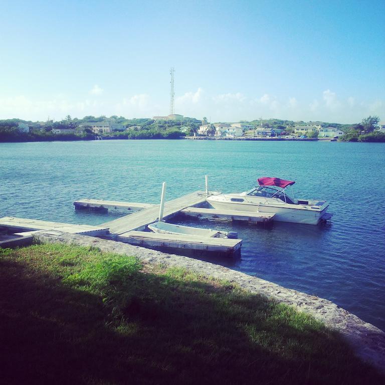 Two Turtles Resort Bahamas George Town Exterior foto